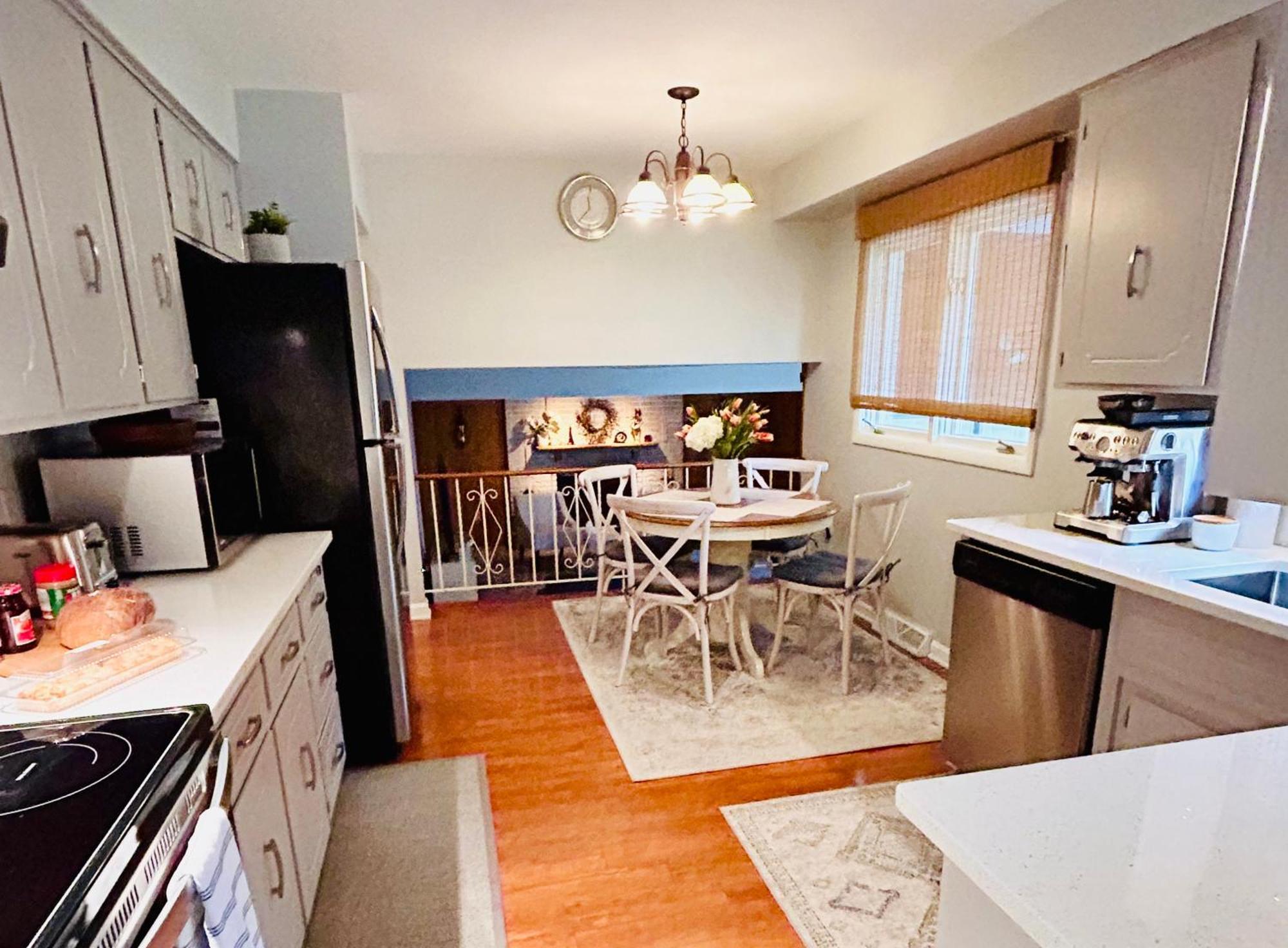 Three Bedroom Villa Near Cleveland Clinic, Case Western, University Hospitals South Euclid Exterior photo